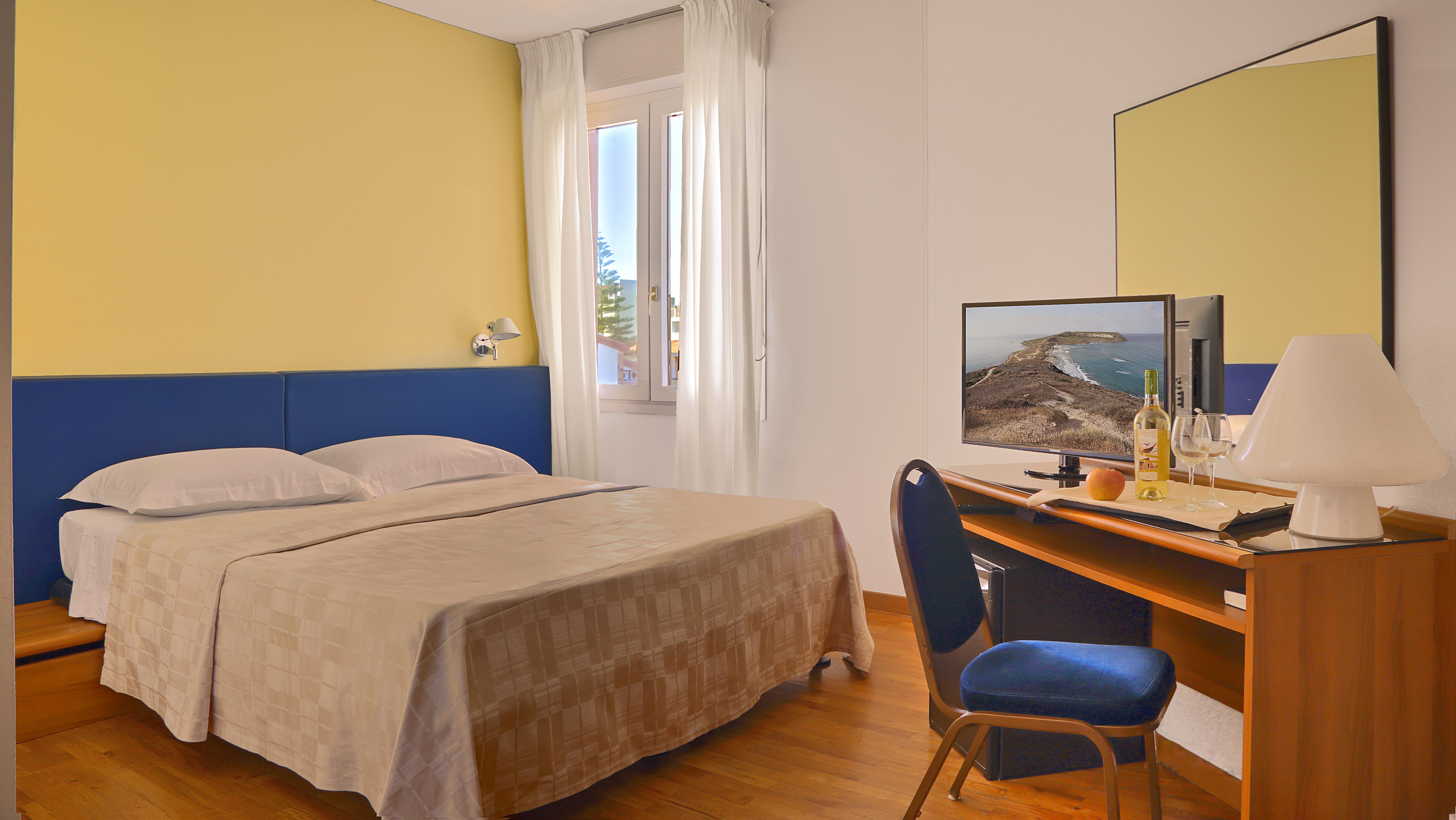 Mistral2 Hotel Oristano Esterno foto