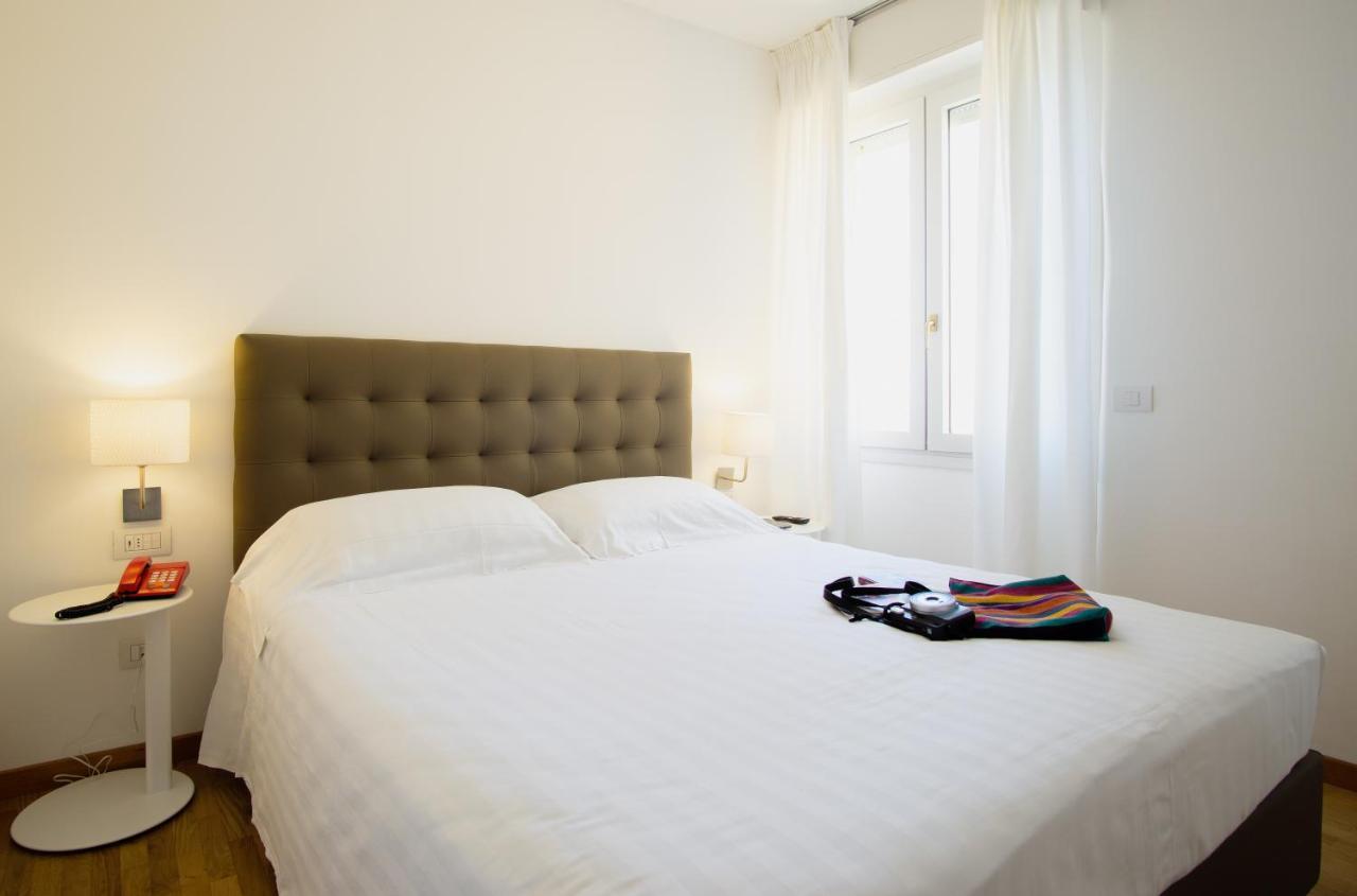 Mistral2 Hotel Oristano Esterno foto